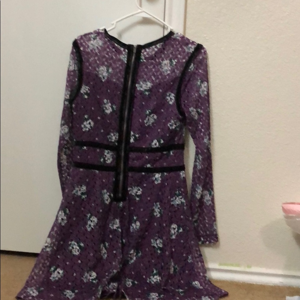 Top - Picture 2 of 2